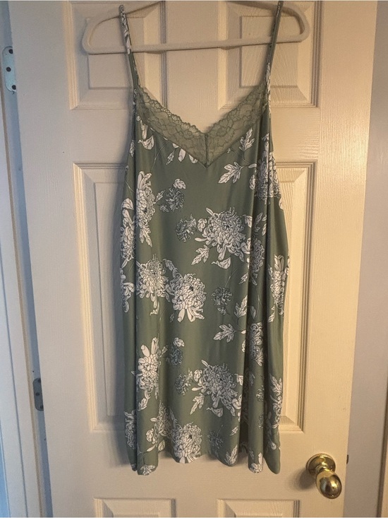 Joyspun Other - Floral Lace-Trim Slip Dress in Sage Green